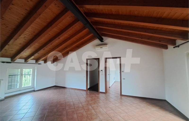 3br. or more apartment for Sale in Varese
